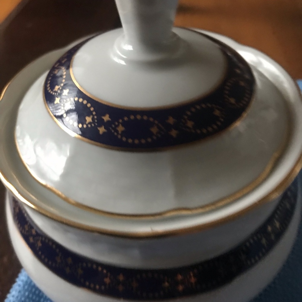 Vintage sugar and milk